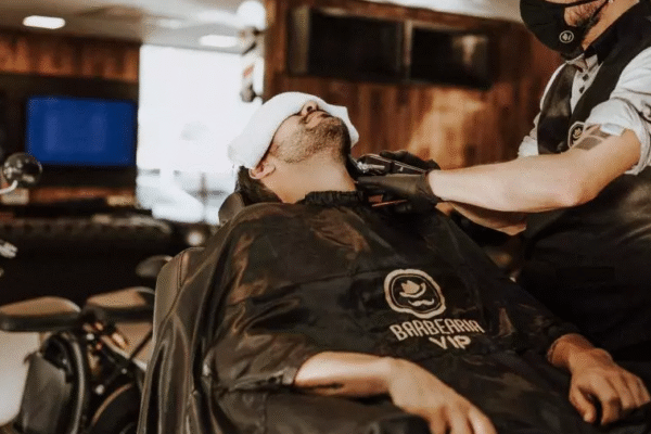 Barbearia Vip confirma primeira unidade na capital paulista Barberia VIP foto Bruno Messina