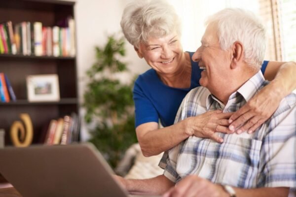 Home care ou casa de repouso? Entenda as diferenças e escolha a melhor opção unnamed 2025 06 17T103413.801